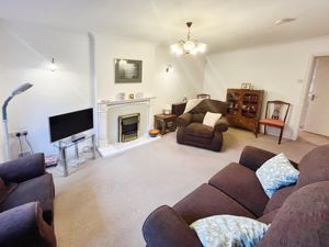 Living room- click for photo gallery